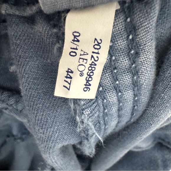 American Eagle Raw Hem Cargo Shorts | Blue | 30 Long - Picture 7 of 9